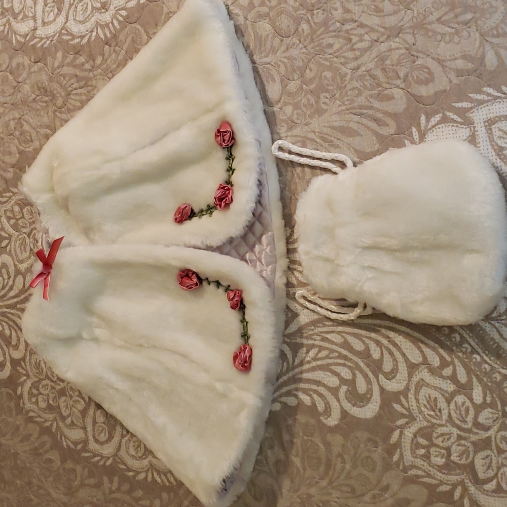 American girl cape and purse size M